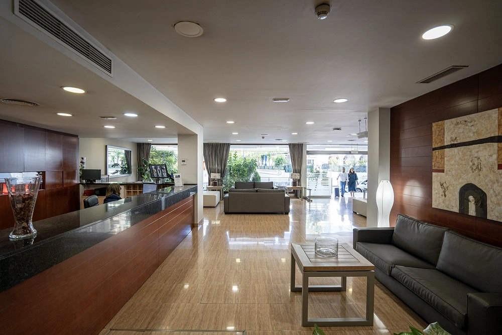 Gallery 2